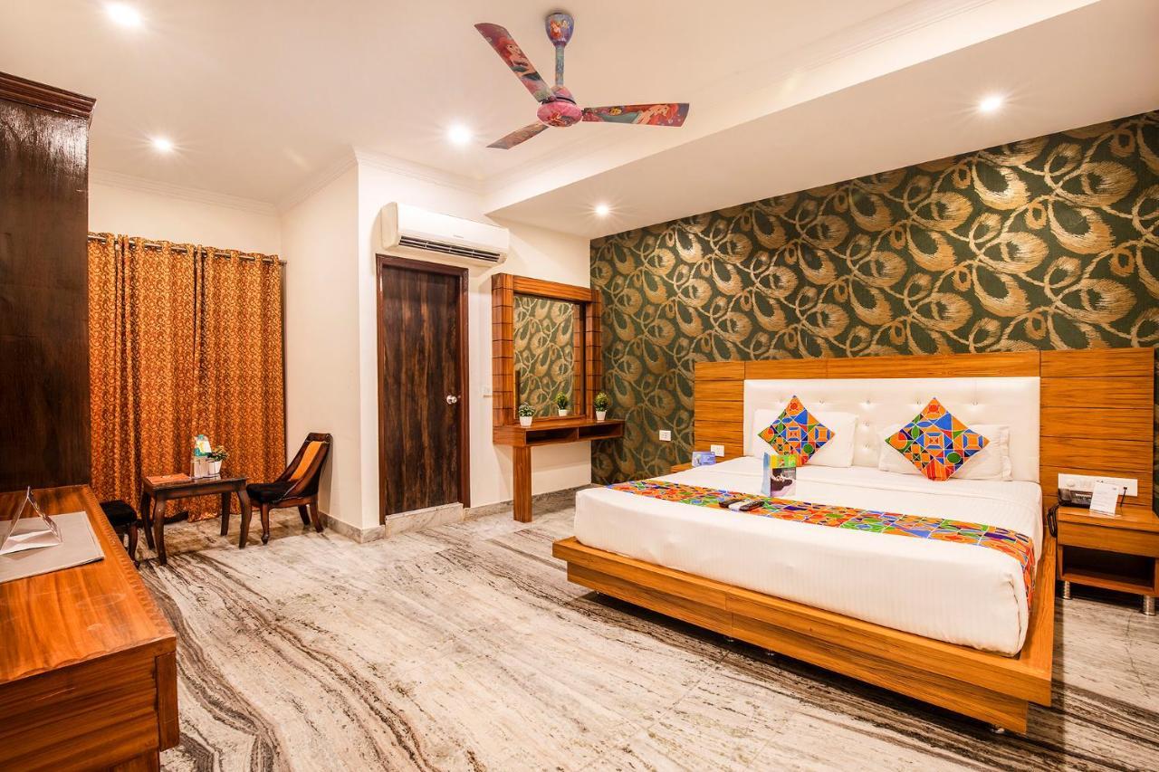Fabhotel Shoba Estate Delhi Airport นิวเดลี ภายนอก รูปภาพ