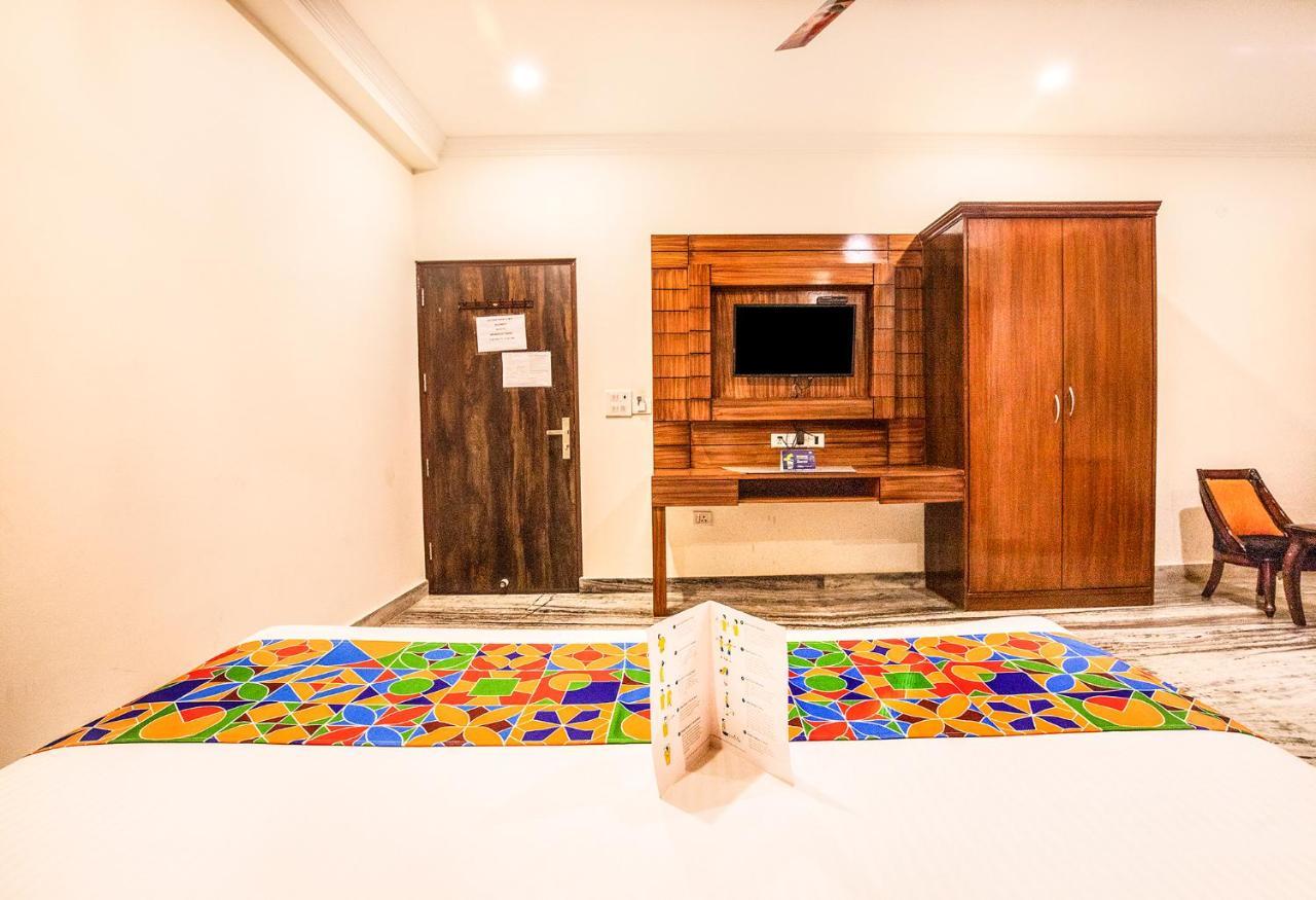 Fabhotel Shoba Estate Delhi Airport นิวเดลี ภายนอก รูปภาพ